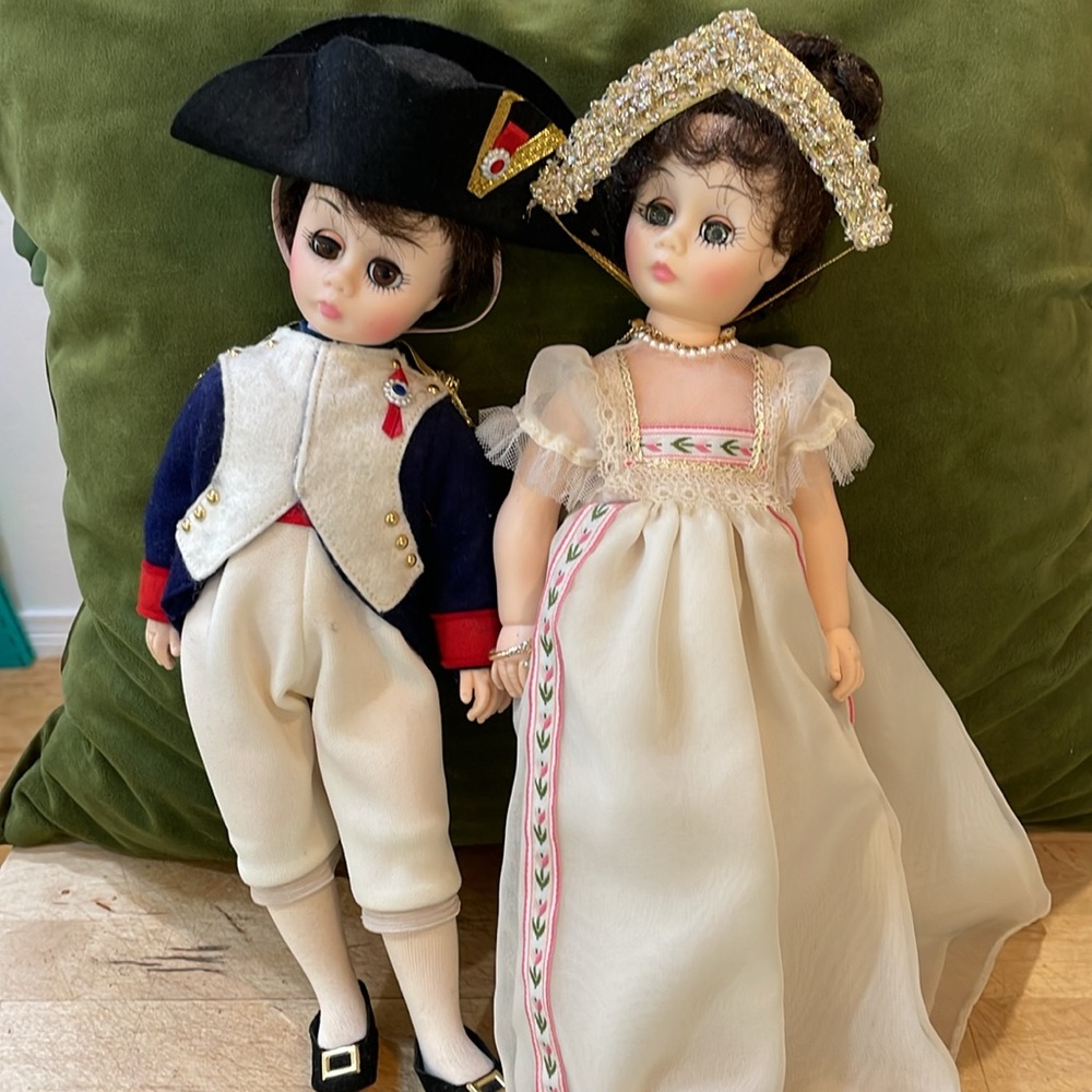 Madame Alexander Napoleon and Josephine pair